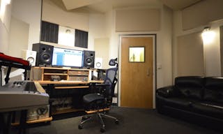 Production Suite ready to rent at High end studio - Image 4