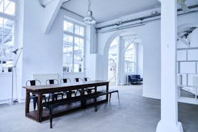 Showroom in Folie-M�ricourt - Image 3