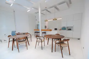 ATELIER AU COEUR DU MARAIS - Image 6