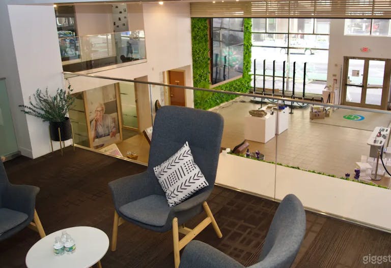 Iconic Midtown Corner Venue for Pop-Ups, Events & Activations - Image 4