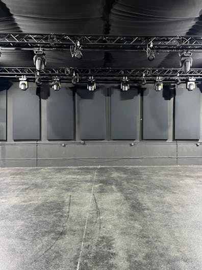 3000 Sq. Ft. Versatile Studio for Music & Events - Image 2