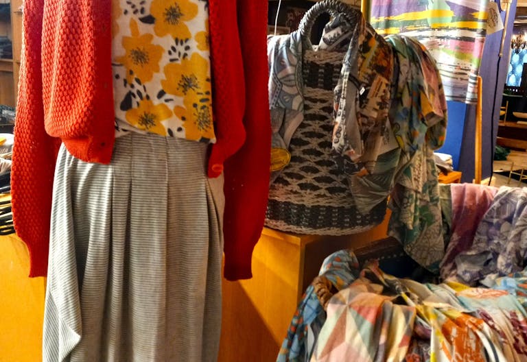 Amazing and very Unique space -A post office from the 1800s - Image 0