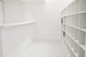 Art gallery in Le Marais - Image 6