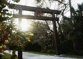 Eco-Luxury Retreat - Image 4