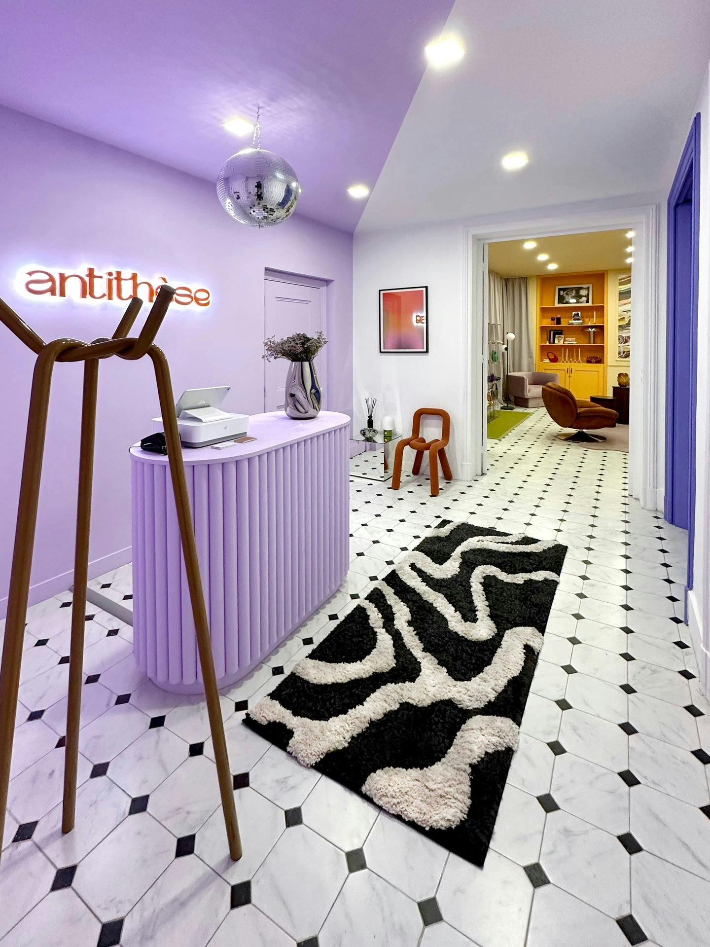 Haussmann-style Showroom on Cours Pierre Puget, Marseille