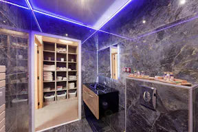 Appartement / Showroom au centre du pays de Cocagne - Image 6
