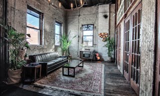 Unique Loft for Intimate Events & Photo / Video Shoots - Image 6