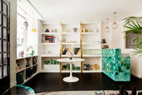 Sophisticated Boutique in the SoPi neighborhood - Image 2