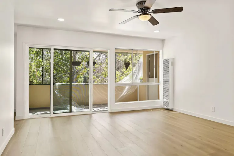 Pristine 1-bedroom in Santa Barbara - Image 0