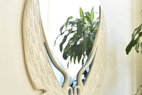 Art Deco Light & Airy Homey Loft - Image 4