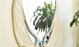 Art Deco Light & Airy Homey Loft - Image 4