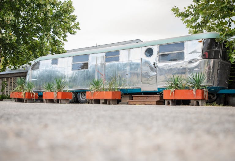 Mid Century Diner in East Austin - Image 2
