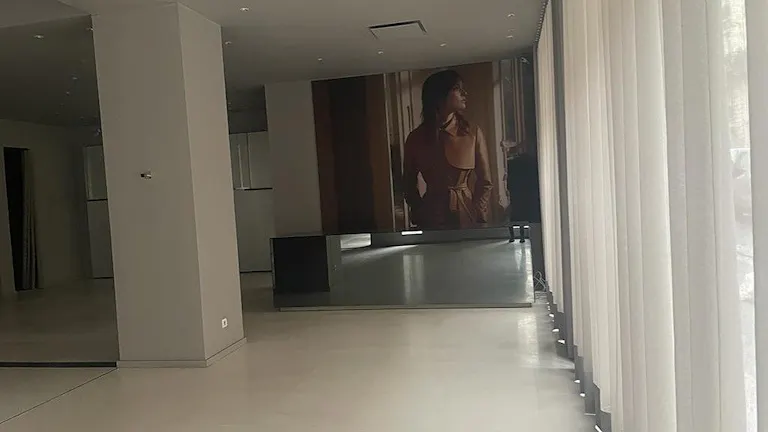 Prime Location Boutique - Triangle d'Or - Paris 8th - Image 3