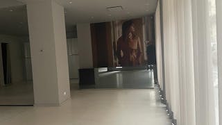 Prime Location Boutique - Triangle d'Or - Paris 8th - Image 3