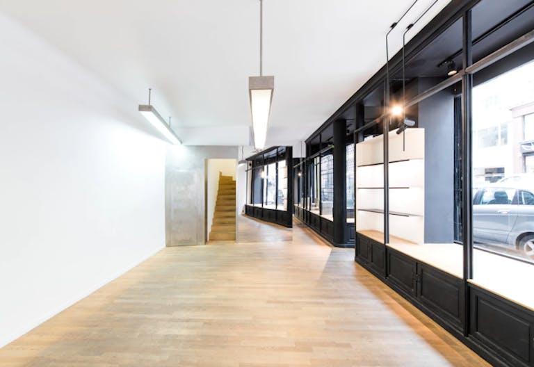 Rue Saint Roch Pop Up Boutique - Image 3