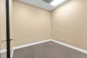 Office Space - Private Room - Image 5