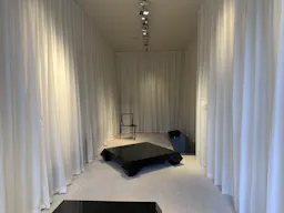 Espace pop up dans le Palais Royal  - Image 1