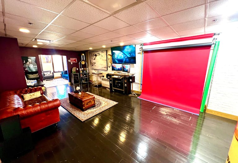 Manhattan Spacious Modern Space for Pop Ups and small Events - Image 1