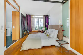 Modular Luminous Loft in heart of Paris - Image 11