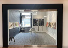 Intimate bright space in Midtown - Image 3