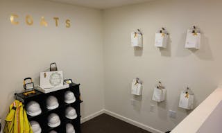 Excellent Show Room Space Near Downtown Mountain View - Image 9