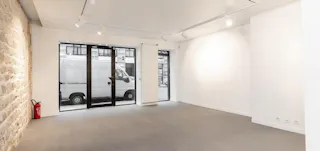 Pretty Galerie in the heart of Le Marais - Image 4