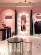 Charming Boutique in Le Marais - Image 5