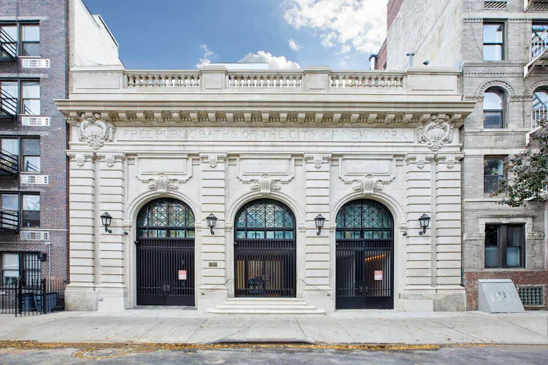 Flexible Showroom in East Village - Image 2
