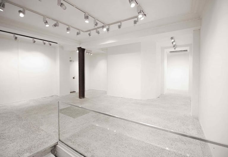 RUE CHAPON Pop Up Boutique - Image 3