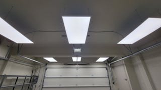 Whitebox shop space perfect for a pop-up or class space! - Image 5