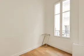 Pop-Up Shop in Batignolles - Image 7
