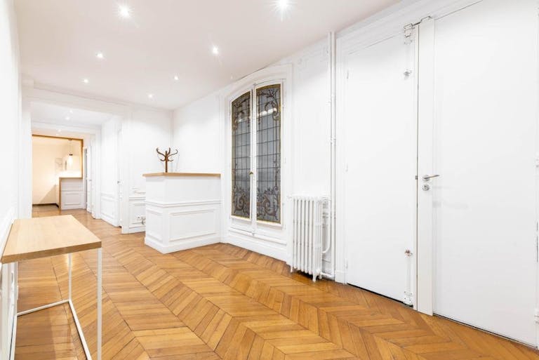 Showroom Rue de Rivoli Paris - Image 2