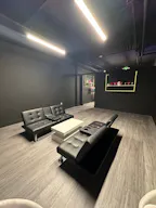 Luxurious Pop Up Retail in Noho - Image 2