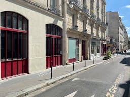 Atypical design gallery & shooting space in the Marais - Image 18