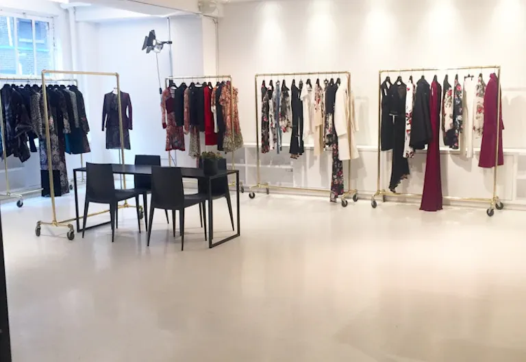 Studio 250 Showroom - Image 1