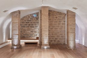 Élégante Galerie Éphémère à Paris - Image 5