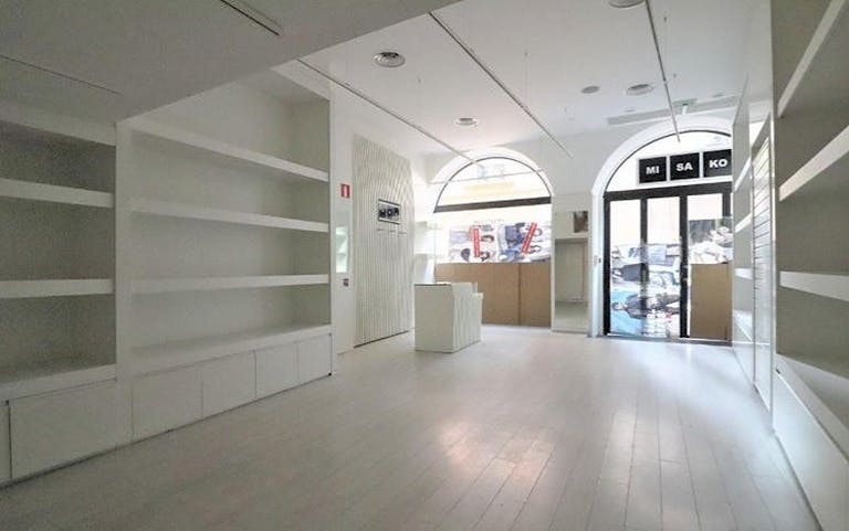 Boutique Shop for Rent - Toulouse Rue Saint-Rome - Image 2