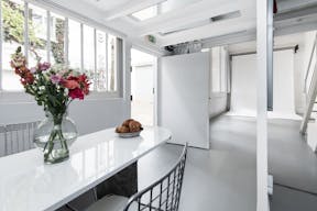 DAYLIGHT STUDIO IN CENTRAL PARIS - Image 0