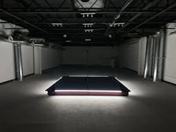 2 floor Big white open space with lights - Image 11