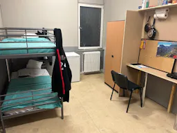Décor/Lieu de tournage: Centre pénitentiaire / Prison - Image 6
