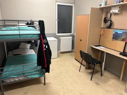 D�cor/Lieu de tournage: Centre p�nitentiaire / Prison - Image 6