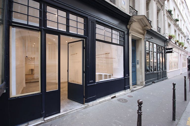 Rue Debelleyme beautiful Boutique Ephémère - Image 1