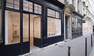Rue Debelleyme beautiful Boutique Ephémère - Image 1