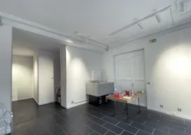 Galerie d'art / Pop-up / Showroom. Bel espace de 180m2 dans le 10e. - Image 3