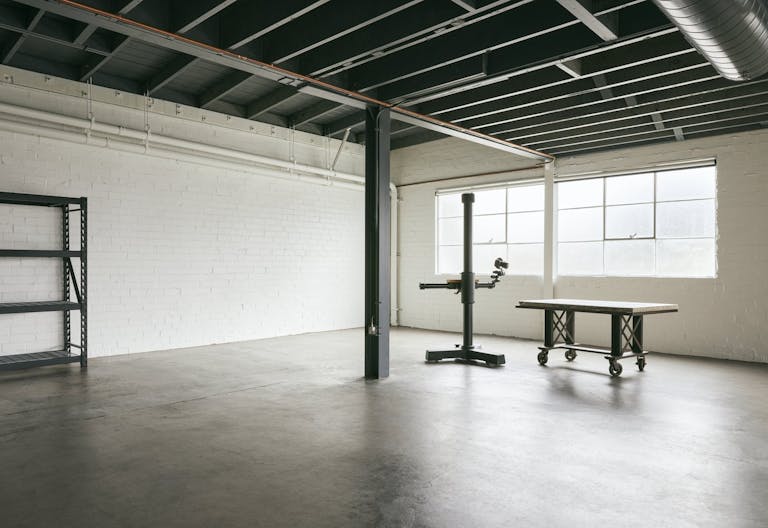 Gorgeous Daylight Studio With Attached Prop House (Hot Set Props) - Image 3