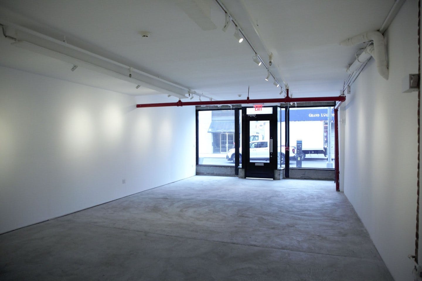 Charming Bowery Gallery on Broome Street, New York