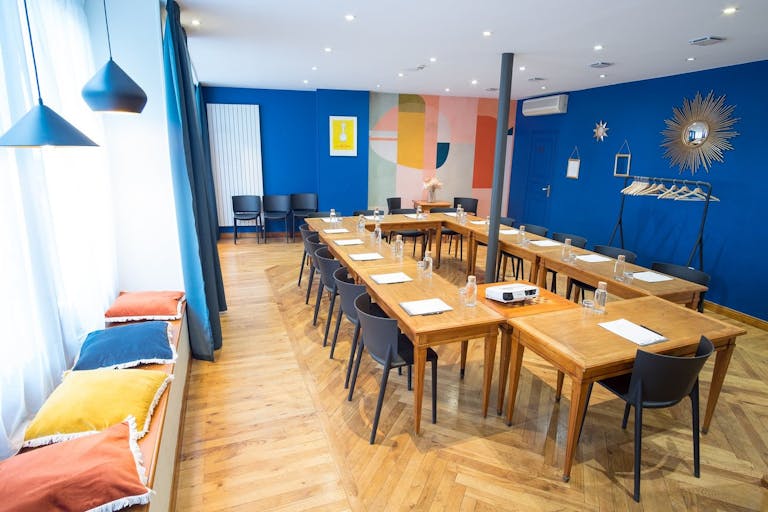 Boutique in Toulouse's downtown - Image 2