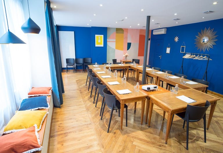 Boutique in Toulouse's downtown - Image 2