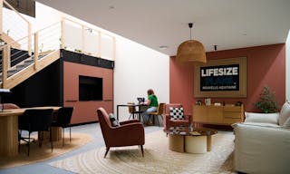 Lieu hybride et unique - Technologie - Style industriel - Chaleureux - Image 1