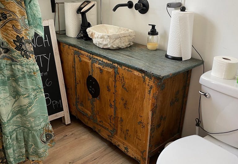 L.A. Boutique Bungalow Bohemian Storefront - Image 3